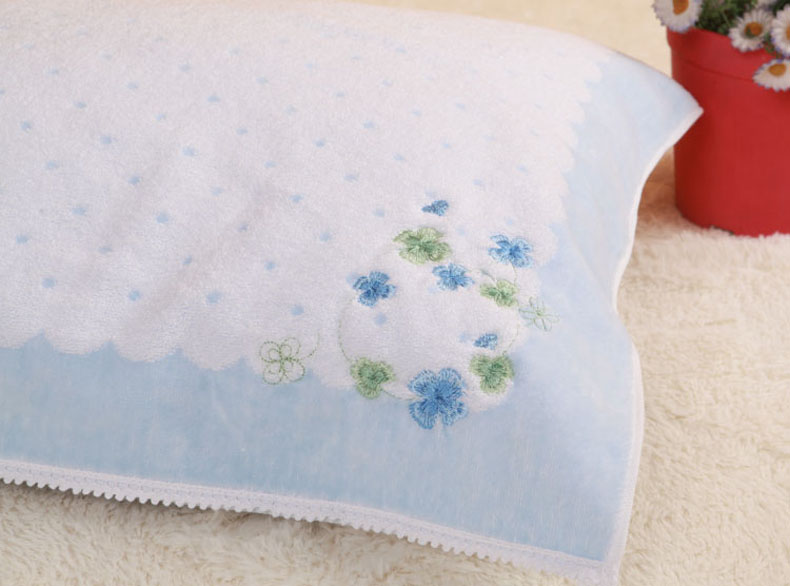 Độc vàng nạp số không xoắn bông terry khăn bông thêu tươi phần ren bông phụ nữ - Khăn gối áo gối lụa