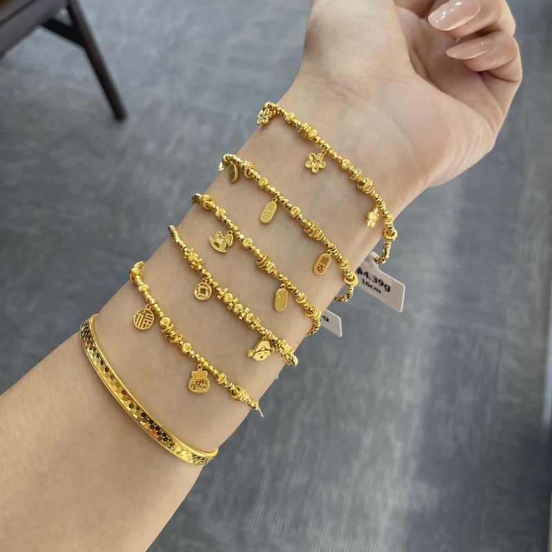 Pure Gold 999 5g Gold Sparkling Disco Bead Bracelet Elastic String Bracelet Collection Stackable Bracelet Qixi Festival Gift Pure Gold 999 5g Gold Sparkling Disco Bead Bracelet Elastic String Bracelet Collection Stackable Bracelet Qixi Festival Gift