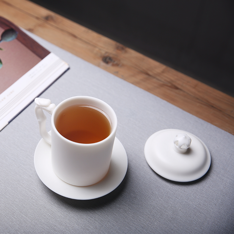Products dehua porcelain remit suet jade crown office cup boss of individual cup cup custom home with cover the meeting