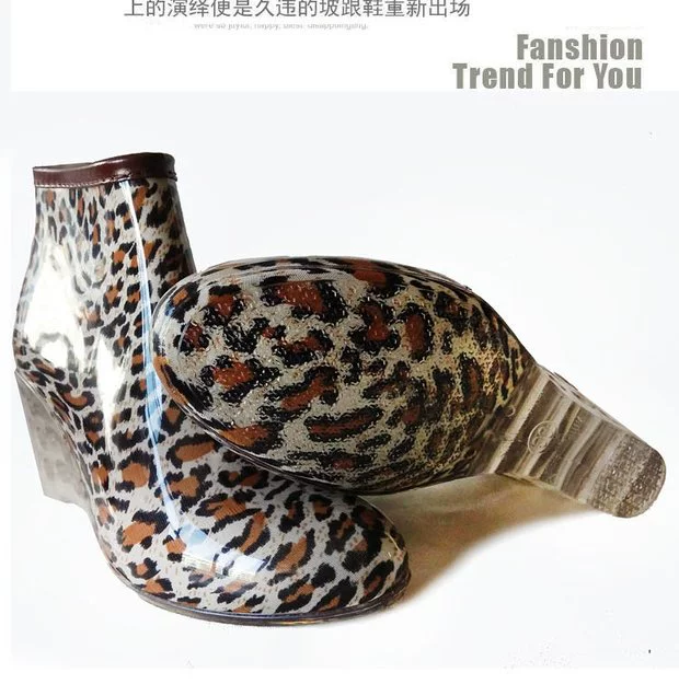 Thời trang nữ trượt mưa ủng đi mưa Hàn Quốc ống ngắn cộng với nhung dễ thương của phụ nữ mẫu giày cao gót dành cho người lớn