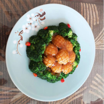 Food utensils Japanese ceramic tableware Hotel plate Household round dish plate Celadon horn plate Fried noodle plate