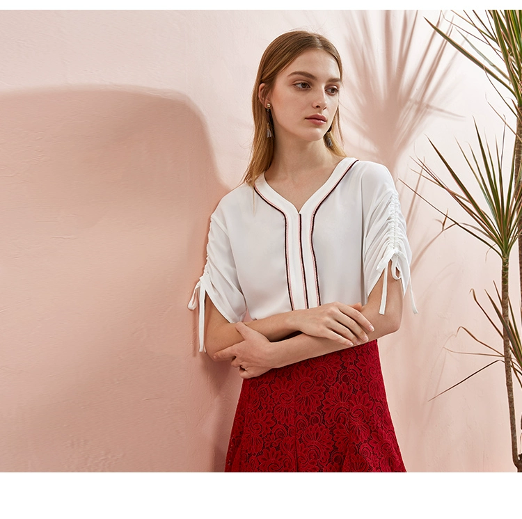[119 nhân dân tệ 3 miếng] set đồ hoang dã cổ chữ V tay áo ren năm điểm áo khoác nữ 112SS042