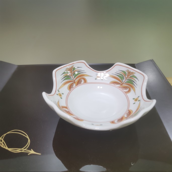 Japanese creative ceramic Japanese tableware side dish cup delicacies cup sauce dish seasoning dish popular spot