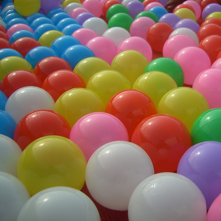 White Ocean Ball Black Bobo Ball Naughty Fort Special Ball 7CM White Hollow Ball Tasteless Quality