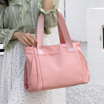 2021 Japanese and Korean fashion portable shoulder tide mommy canvas multi-function large-capacity waterproof spicy mom bag