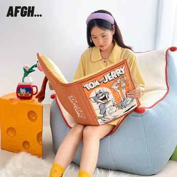 Warner Genuine Afgh Tom and Jerry Pillow Book Classic Comic Book Three-Dimensional Cushion Seat Cushion Birthday Gift