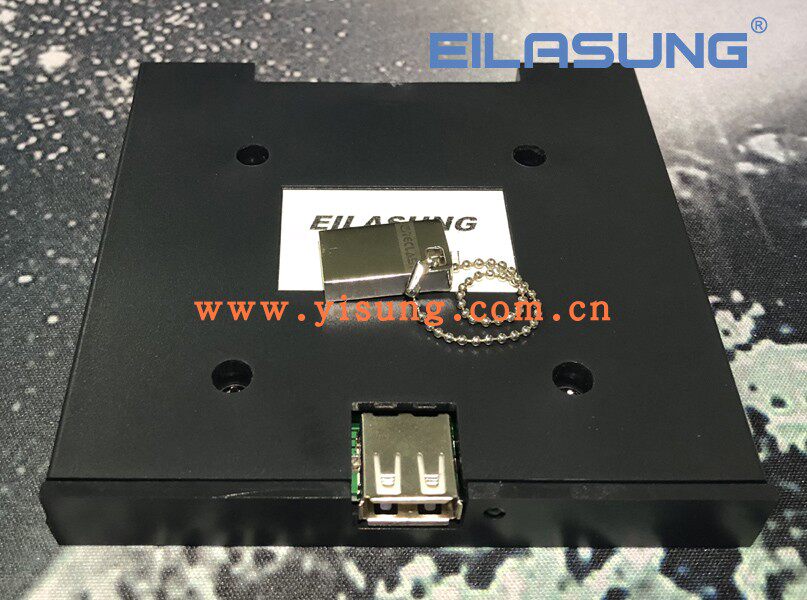 External playing system for mountain leaf triangular upright piano and other use notebook 26PIN floppy drive upgrade U disc