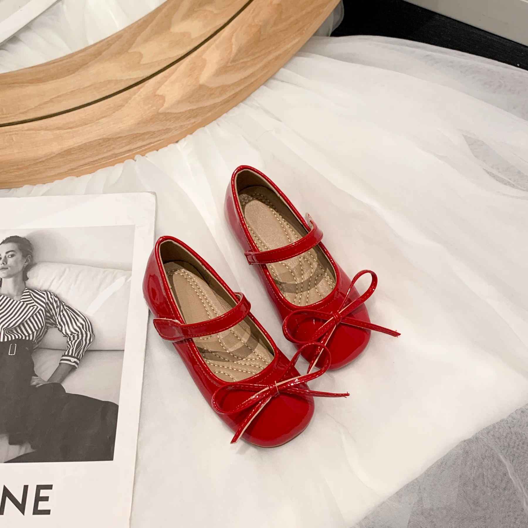 Летний детский черный маленький костюм принцессы, сандалии, стиль Chanel, мягкая подошва