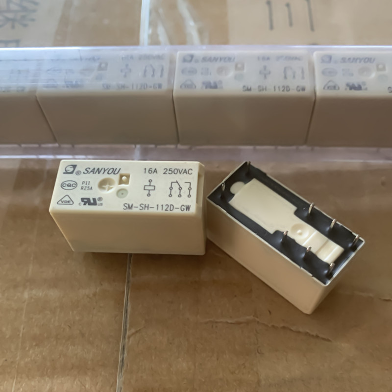 SM-SH-112D-GW 3-friendly relay 12V set of conversion 8 feet 16A new original fit SM-S-112D