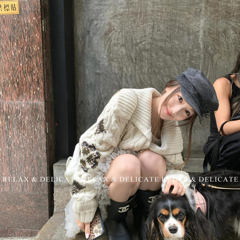 >High-End<Co Ski Series New Knitwear Double Zipper Design Cashmere Cable Knit Sweater Jacket for Women >High-End<Co Ski Series New Knitwear Double Zipper Design Cashmere Cable Knit Sweater Jacket for Women