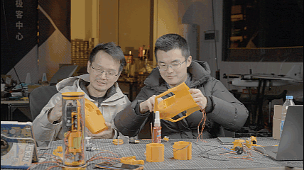 工程师对待rov的固定螺丝的看法