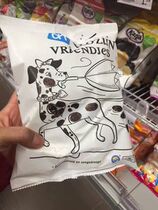 Dutch purchase AH purple raisins yogurt raisin baby iron supplement delicious imported snacks delicious