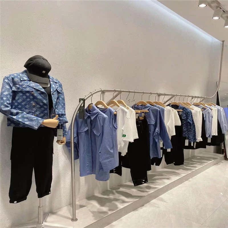 Stainless Steel Upper Wall Rack Clothing Shop Silver Wall-mounted Display Shelf Side Hanging Display Shelves Men And Women Clothes Wall Hangers