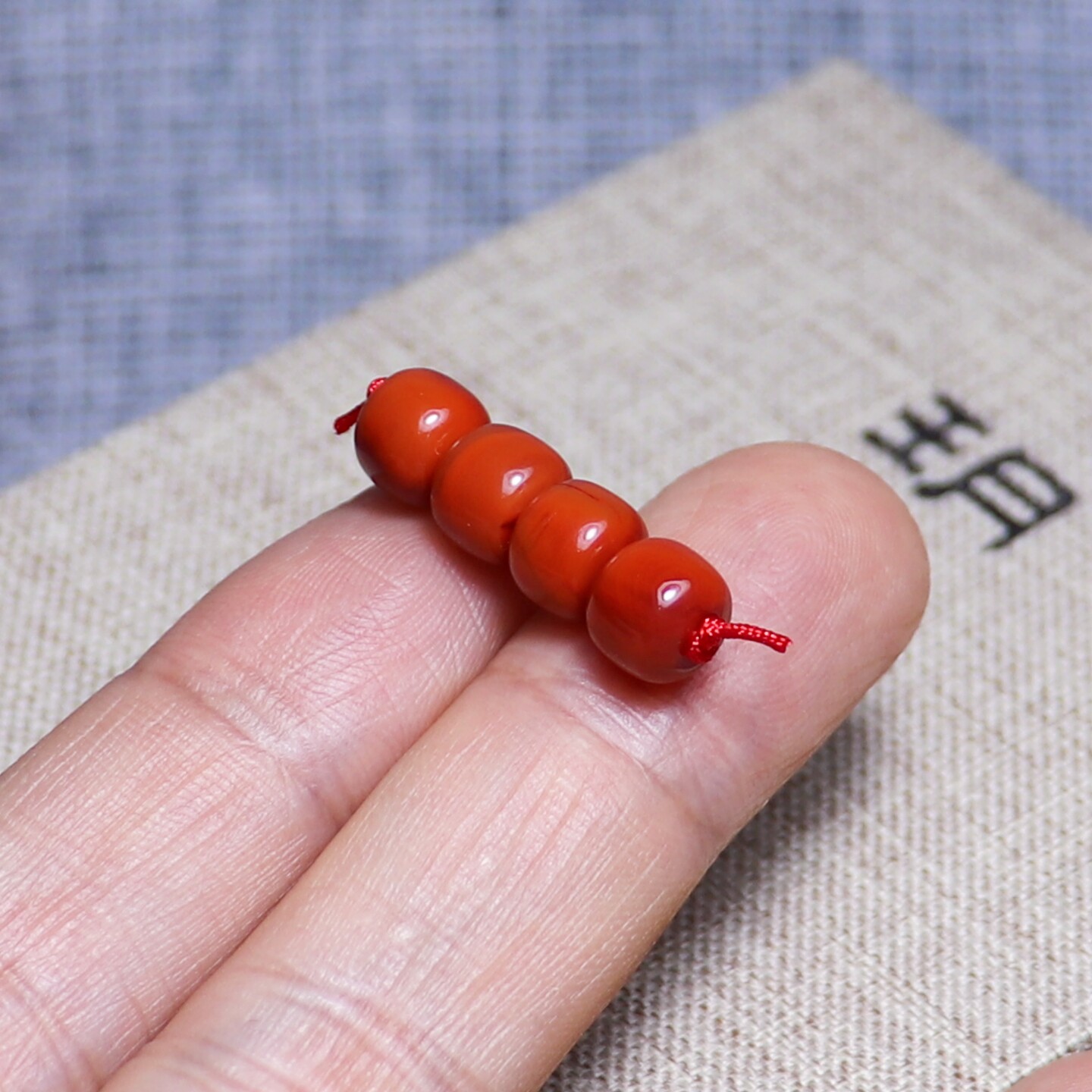 DIY аксессуары 天然南红玛瑙老形珠散珠配饰川料柿子红锦红牛血红火焰纹原矿无胶
