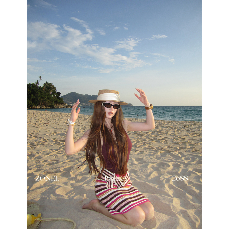 Zonee/Lea Song Yiwen Summer French Retro Design Striped High-Waisted Slimming Skirt from Fugu Island