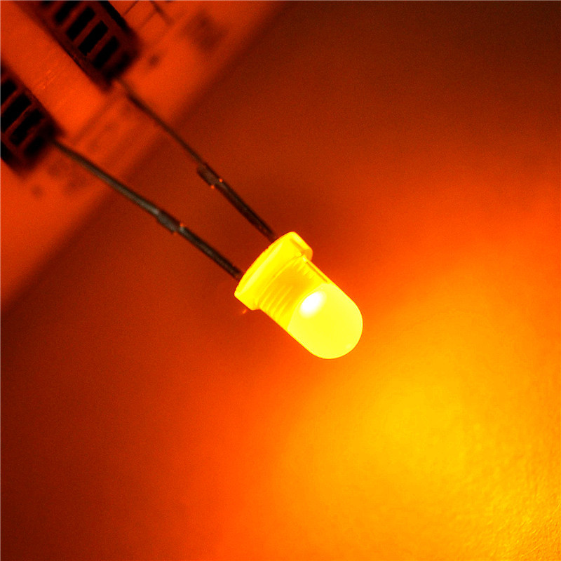 3mm圆头白发黄  yellow 直插式LED 超高亮 耐高温胶水可定做LED