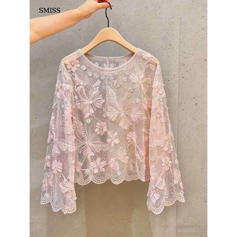 French-Style Heavy-Duty Three-Dimensional Floral Lace Blouse for Women, Commuter Style, Long-Sleeved, Pink, Light Luxury Top, New Summer 2026 Model