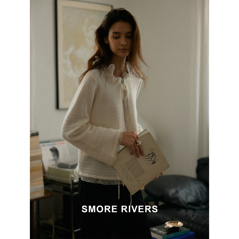 Smore Rivers Quiet Luxury and Elegance Sparkling Cashmere Spliced with Silk Lace Ant Embroidery Knitted Cardigan Smore Rivers Quiet Luxury and Elegance Sparkling Cashmere Spliced with Silk Lace Ant Embroidery Knitted Cardigan