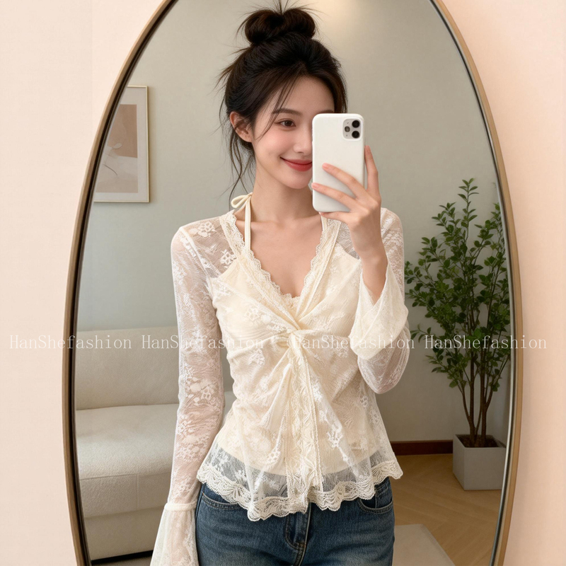 Lace Hollow-Out Twisted Halter Neck Long-Sleeve T-Shirt for Women, Early Spring 2026 New Style, Slightly Plus-Size, Sheer and Elegant Top