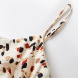 Ретро платье-комбинация, приталенное летнее платье, шифоновая юбка, французский стиль, в цветочек, 2020, городской стиль, V-образный вырез