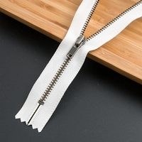 Белый, 17-18см