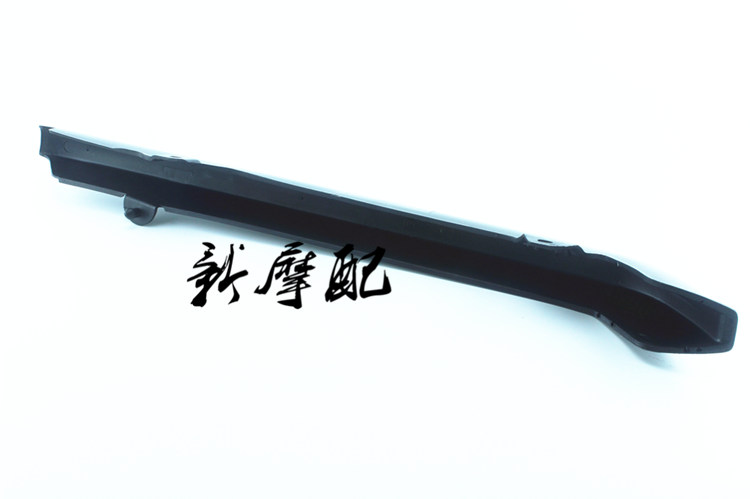 Suitable for Haojue HJ125-F knife GS125 Suzuki king chain box chain dust cover chain bag motorcycle accessories