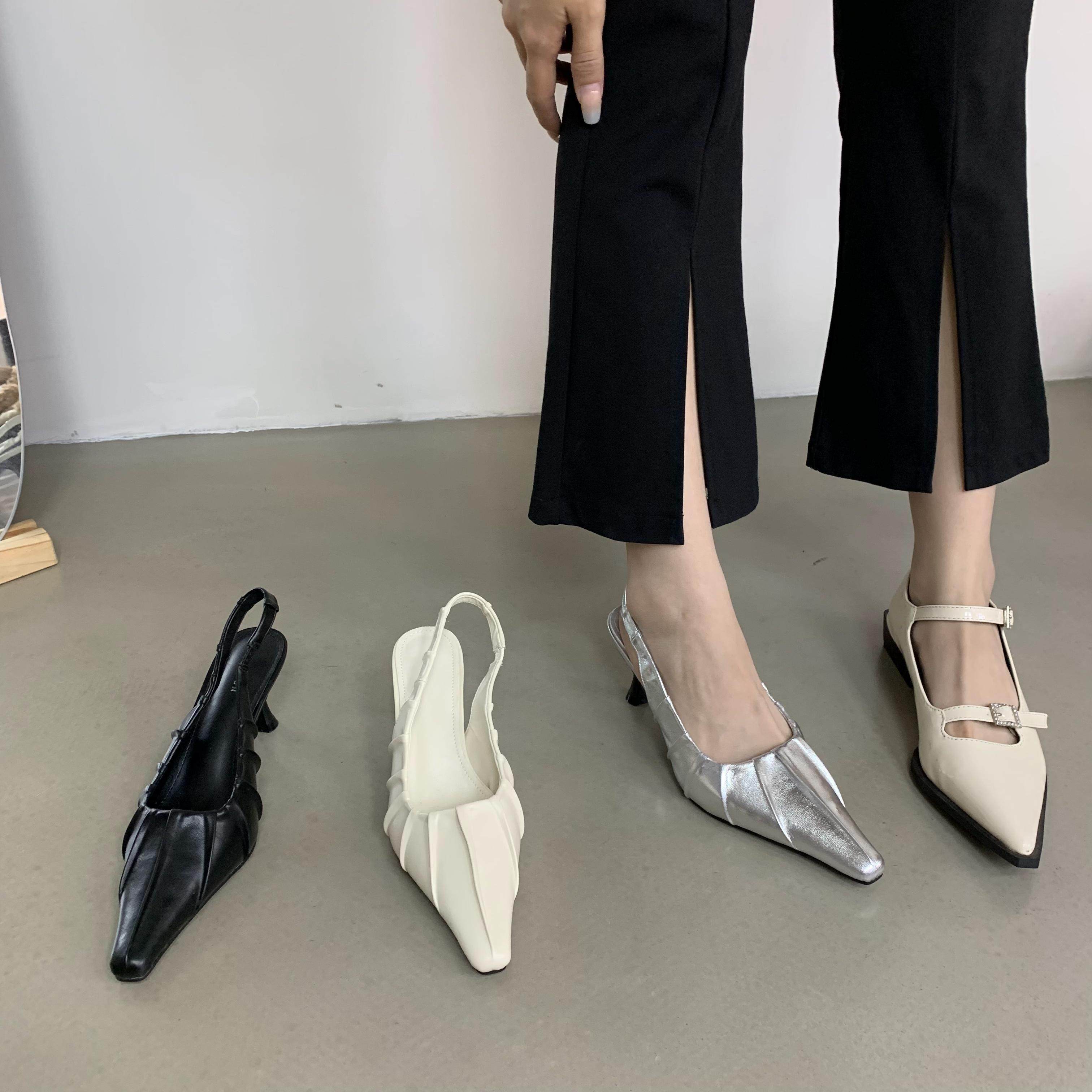 Princess Wind Folds Pointed Fine Heel Single Shoe Woman 23 Fall new net red Sexy rear air stumps with shallow mouth heels-Taobao