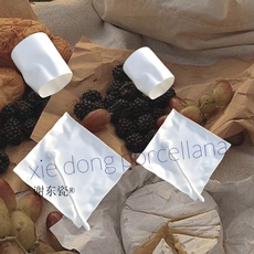 Парные кружки 意大利特邀骨瓷设计师 谢东 褶皱骨瓷精致时尚套杯盘 set-5e#