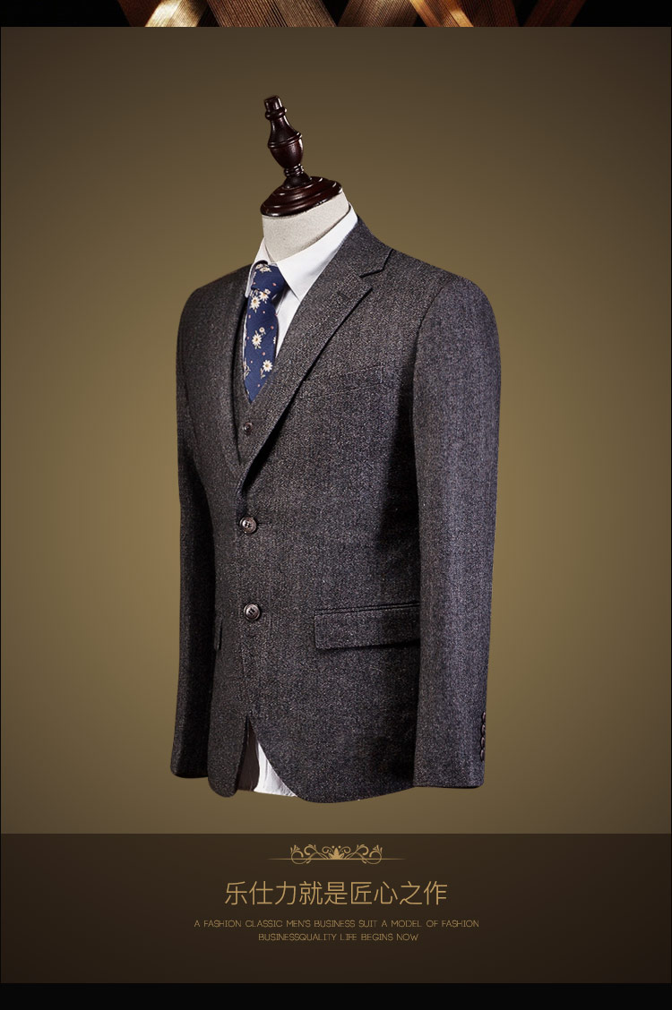Bộ đồ vest nam mỏng màu xám phù hợp với trang phục công sở nam giản dị của Anh - Suit phù hợp áo vest nam đẹp