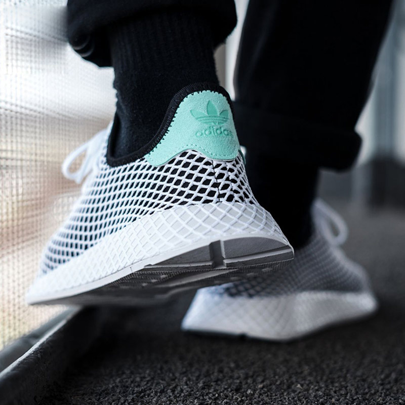 Adidas Deerupt Consortium. Adidas Deerupt Runner мужские. Adidas Deerupt Runner bd7890. Кроссовки adidas Deerupt Runner j.