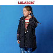 Mang trẻ em) LALABOBO Tuxedo bốc dây trùm đầu tai đơn chắn gió) L02C-KWFW111