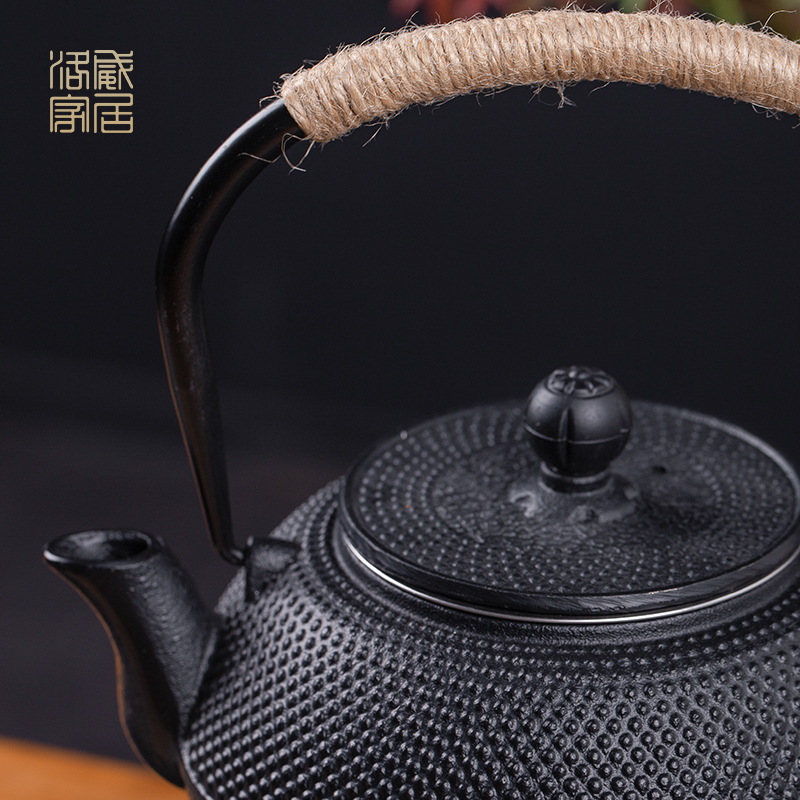 The teapot imitated Japanese iron pot manually cast iron tea kettle single pot TaoLu boiled tea machine household utensils