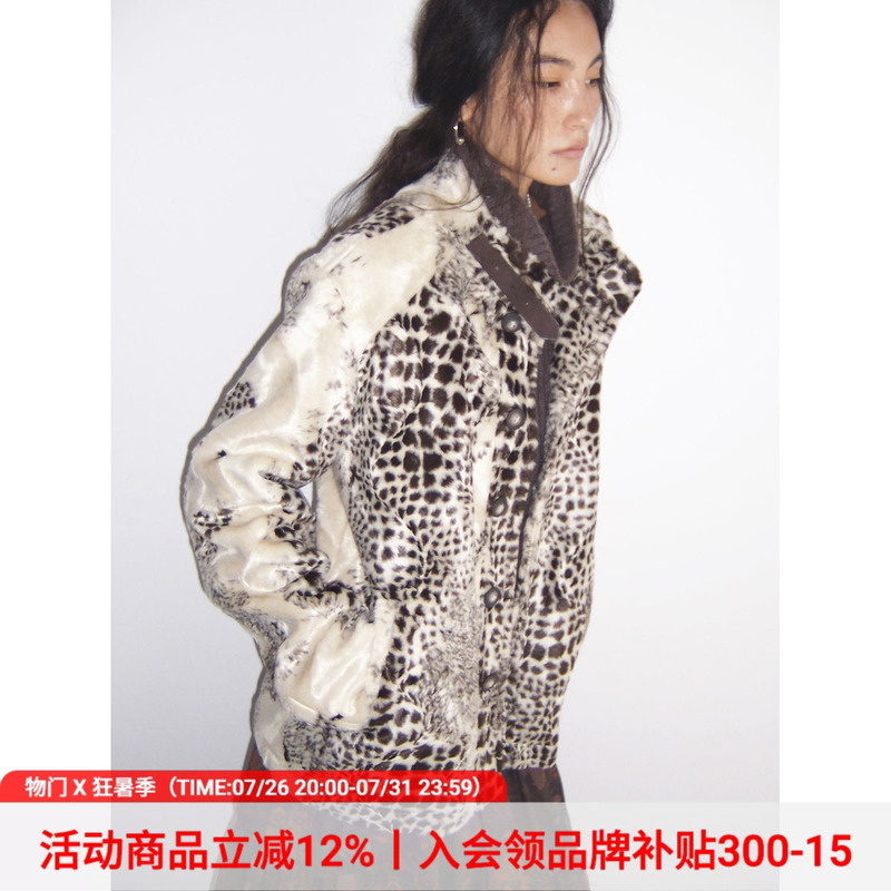 Wumeng (Physics Boy)'Twilight Hymn' Leopard Print Short Fur Buckle Glossy Shoulder-Length Stand Collar Short Jacket