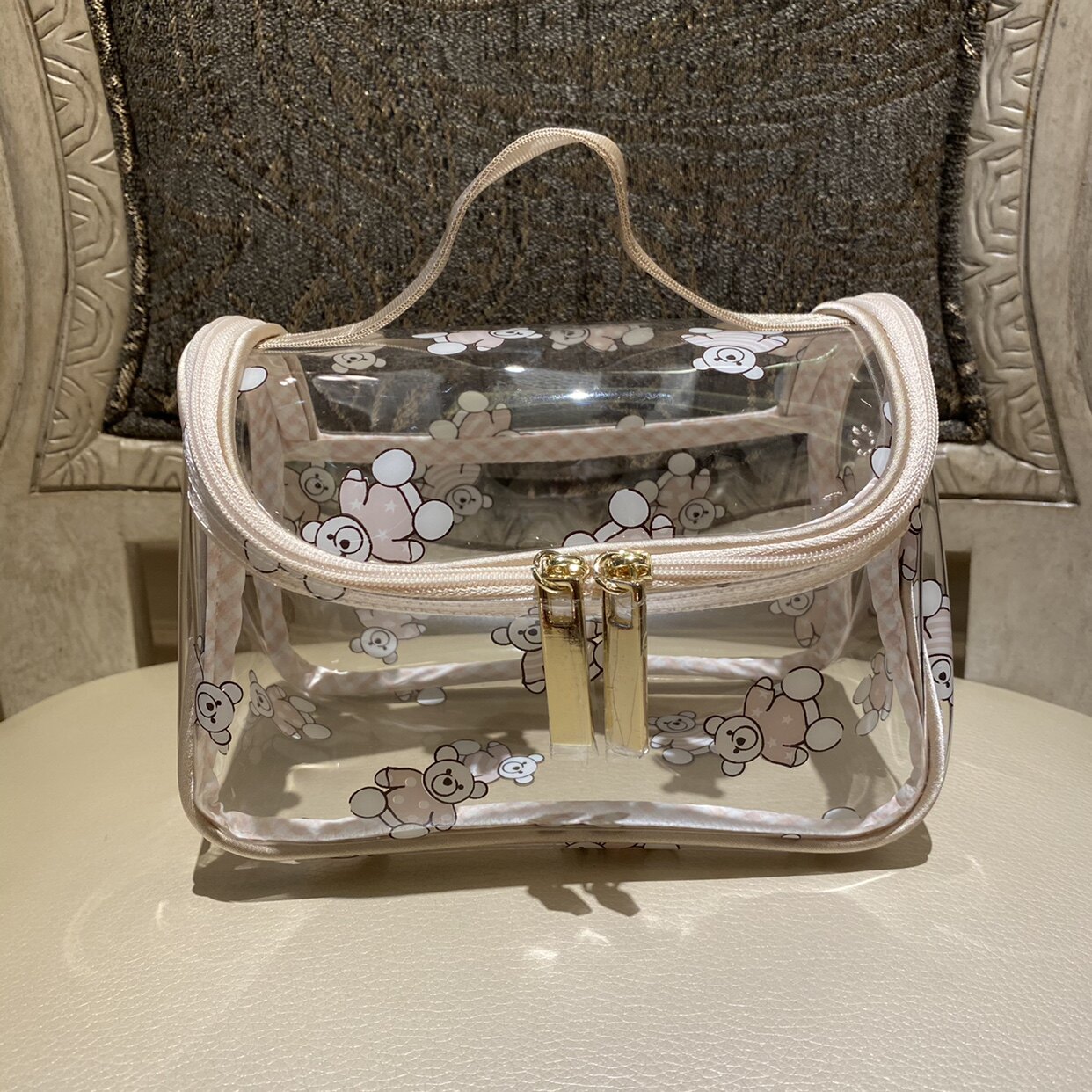 PETIT TROUVER Summer Versatile Transparent Cosmetic Bag Portable Printed Bear Jelly Waterproof Toiletry Bag