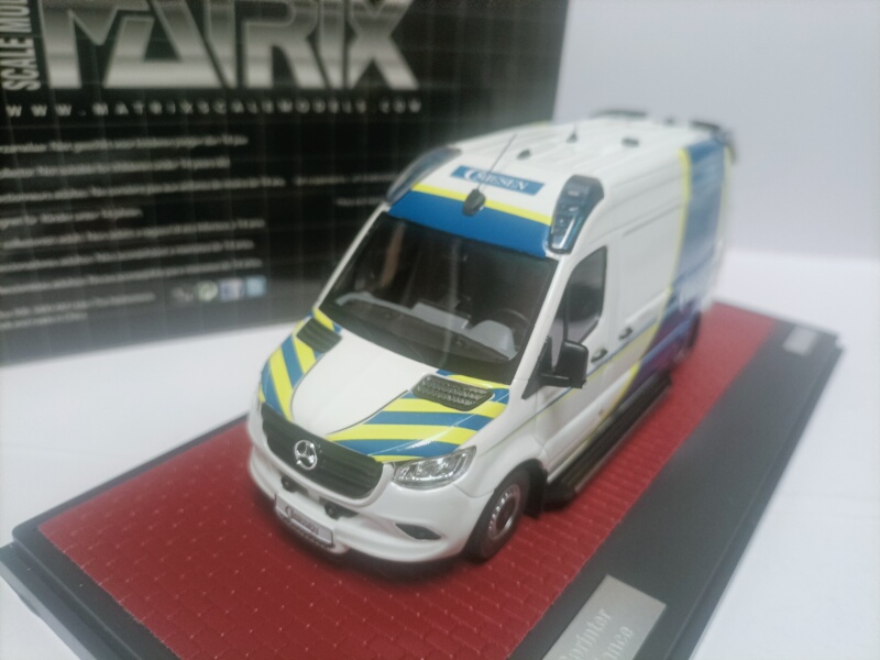 Matrix 1 43 Mercedes-Benz Ambulance Model Benz Sprinter C.Miesen Ambulance