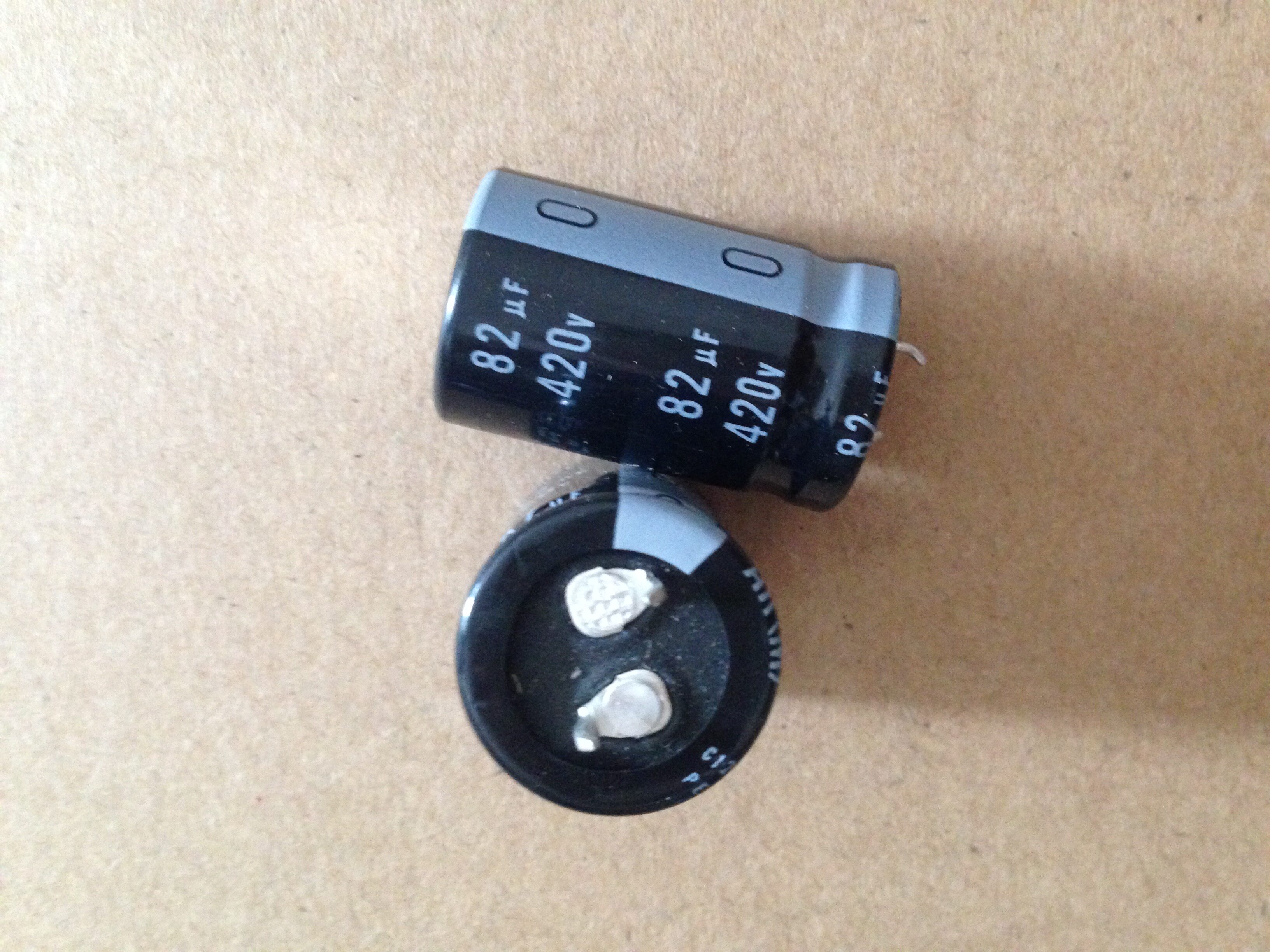 New box Nigekon 420V82UF 82uf 450V20*35 HF low resistance filter capacitor