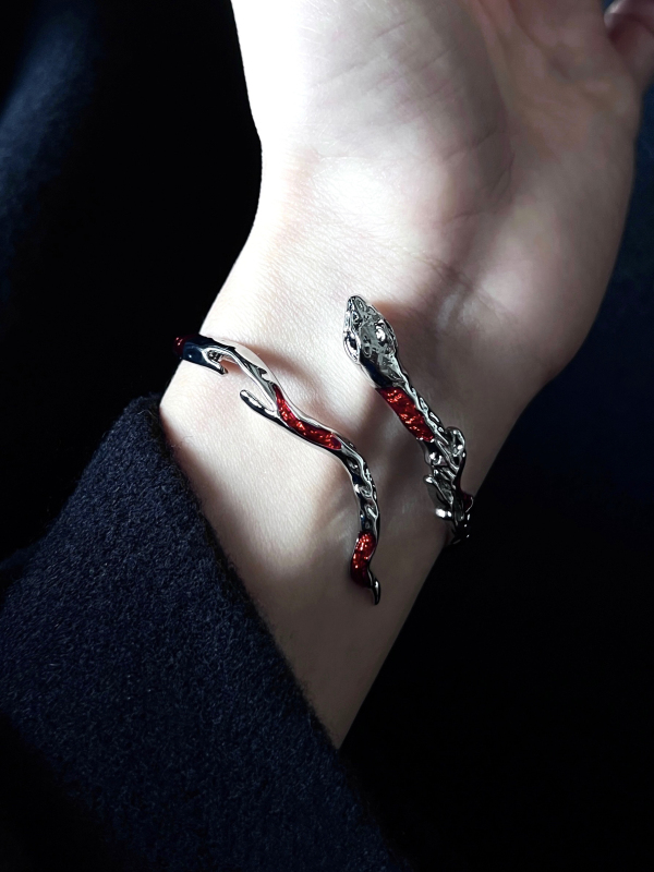 Chiboti · Dark Night Snake Blood Amber Snake · Red Patterned Twining Snake Necklace Ring Earrings Bracelet