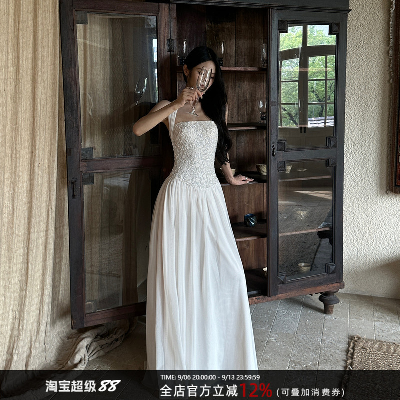 Venuie Sequin Sleeveless Halter Dress Birthday Engagement Dress White Slim Fit Large A-Line Elegant Long Dress Venuie Sequin Sleeveless Halter Dress Birthday Engagement Dress White Slim Fit Large A-Line Elegant Long Dress