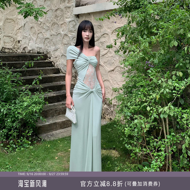 Venuie Bean Green Dress, Perfect for Beach Vacations and Photoshoots, Stunning Sanya French-Style Long Dress for Women Venuie Bean Green Dress, Perfect for Beach Vacations and Photoshoots, Stunning Sanya French-Style Long Dress for Women