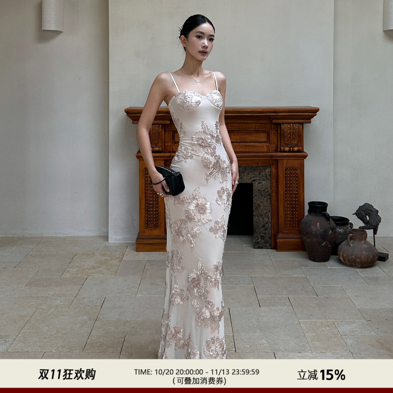 Venuie French-Style High-End Light Luxury Birthday Evening Dress Mesh Long Skirt Bodycon Slim-Fit Spaghetti Strap Dress for Women Venuie French-Style High-End Light Luxury Birthday Evening Dress Mesh Long Skirt Bodycon Slim-Fit Spaghetti Strap Dress for Women