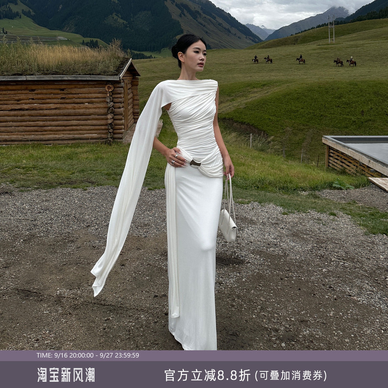 Venuie Niche White Knitted Dress Birthday Party Light Formal Dress Slim Fit Bodycon Dress French Style Vacation Long Dress Venuie Niche White Knitted Dress Birthday Party Light Formal Dress Slim Fit Bodycon Dress French Style Vacation Long Dress