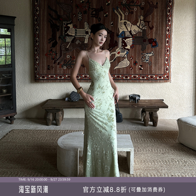 Venuie French-Style Green Heavy-Duty Dress, Vacation Dress, Birthday Evening Dress, Sexy Strapless Backless Hip-Length Dress Venuie French-Style Green Heavy-Duty Dress, Vacation Dress, Birthday Evening Dress, Sexy Strapless Backless Hip-Length Dress