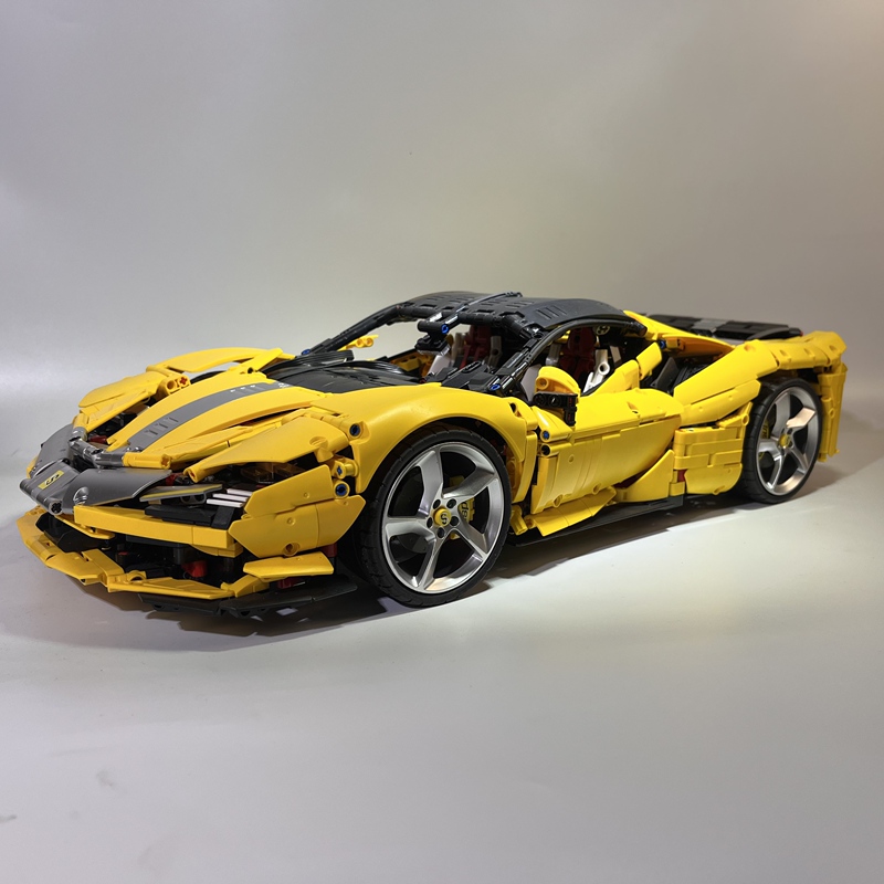Rongluo Ferrari Sf90 Building Block Sports Car 1:8 Model, Cost-Effective, High-Difficulty Puzzle Assembly, Remote-Controlled Toy