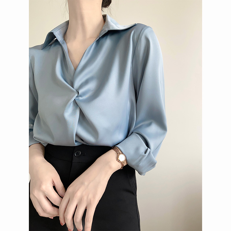 Achu Love at First Sight Blue V-Neck Satin Shirt for Women, Professional Shirt, High-End Commuting Outfit, Workplace Top Achu Love at First Sight Blue V-Neck Satin Shirt for Women, Professional Shirt, High-End Commuting Outfit, Workplace Top