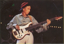 Engraved Huang Jiaqiang same Model 91live cold and rainy night with tune zi3-5 bass solid wood bass