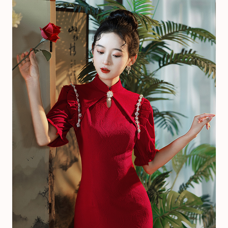 Red cheongsam, short evening dress, lightweight retro dress for bride, Chinese style, light style, suitable for teen Red cheongsam, short evening dress, lightweight retro dress for bride, Chinese style, light style, suitable for teen