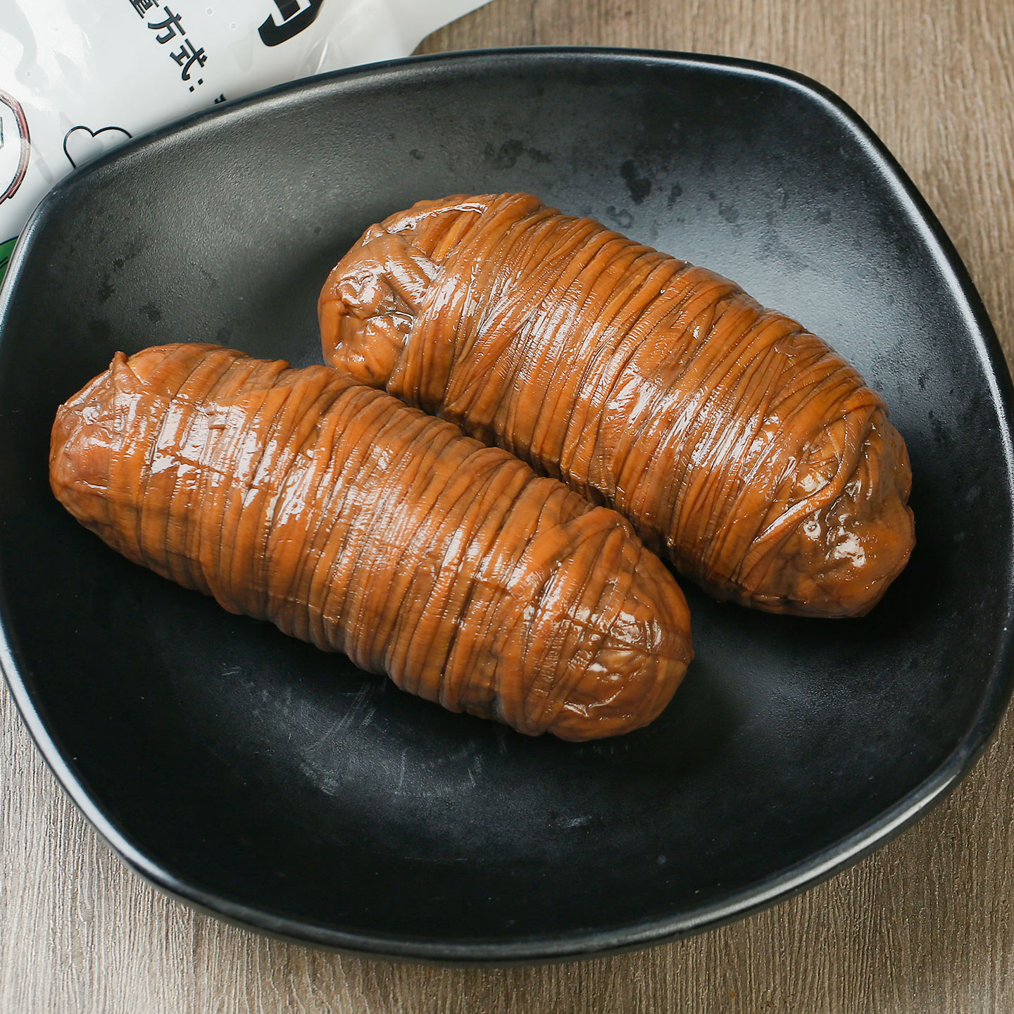 Куриная тушенка по-сяньскому с острым вкусом свиное колбасное изделие из внутренностей с кисловатым привкусом обжаренная колбаса с обернутой кожей старый Чанша Хунаньская specialties холодные закуски