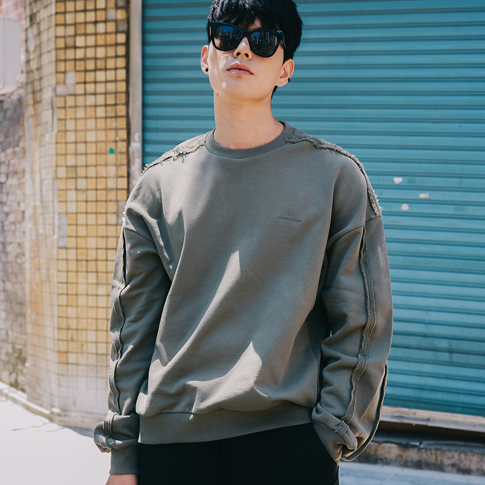 Sweatshirt homme UNDER GARDEN - Ref 3129062 Image 3