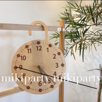 ins Korean version of home solid wood mute clock wall wall clock simple digital clock homestay bedside table clock decorative clock