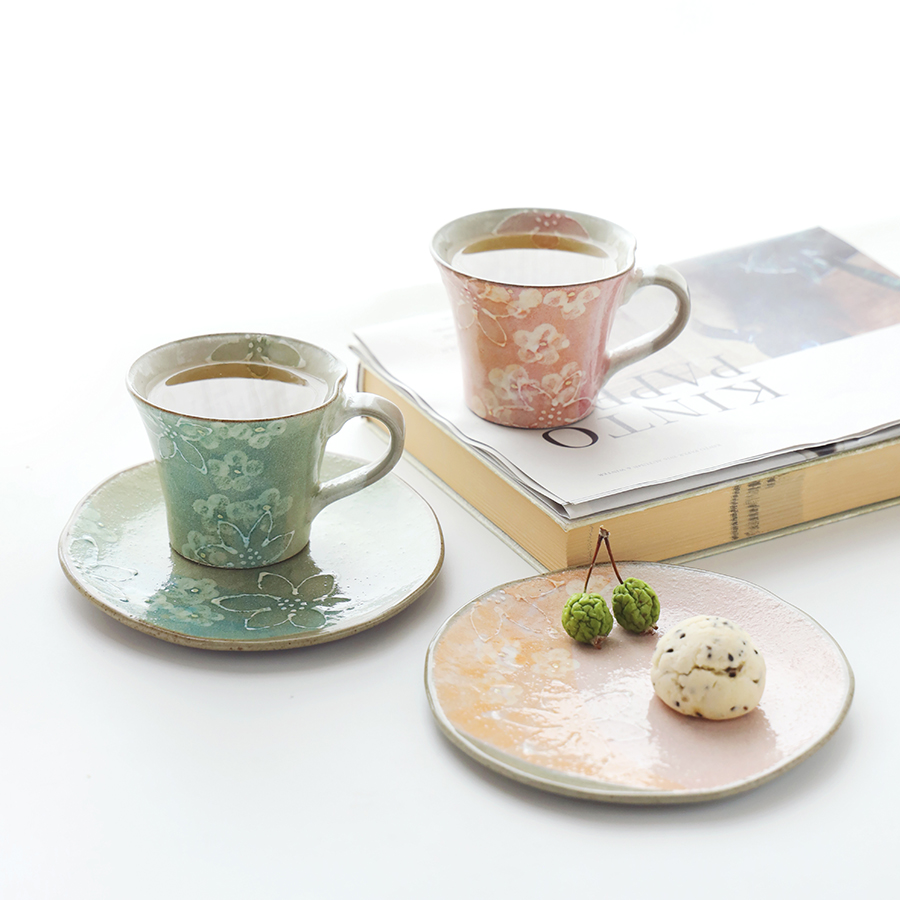 Japanese-made imported Seto-yaki Japanese-style cherry blossom ceramic tea cup with cake saucer afternoon black tea coffee cup and saucer